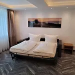 Hessenhof Hotel 4*