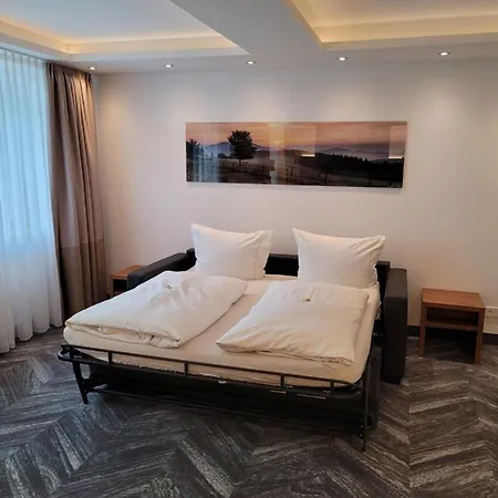 Hessenhof Hotell 4*